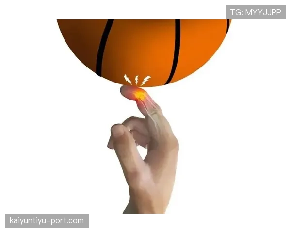 理解篮球规则中的手部接触判定：如何界定合法与违规？